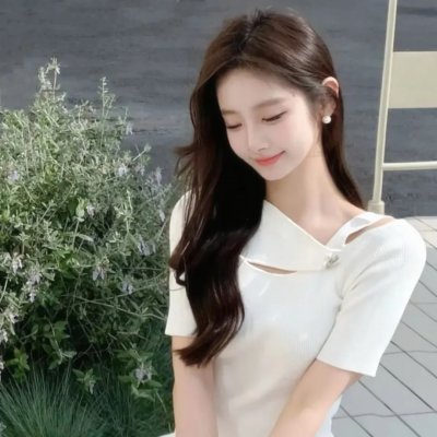 离婚后前夫全家跪求我原谅